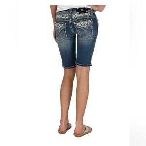 Miss Me Woman's Crotchet Stretch Denim Bermuda Shorts Size 28